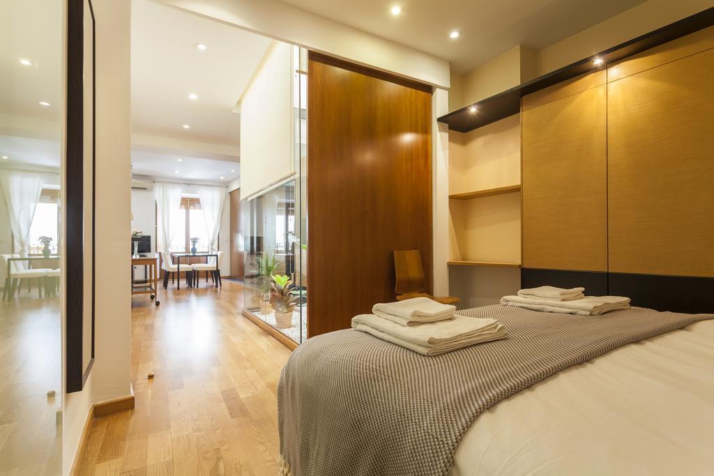 Apartment Artist's Charming Design - Space Maison